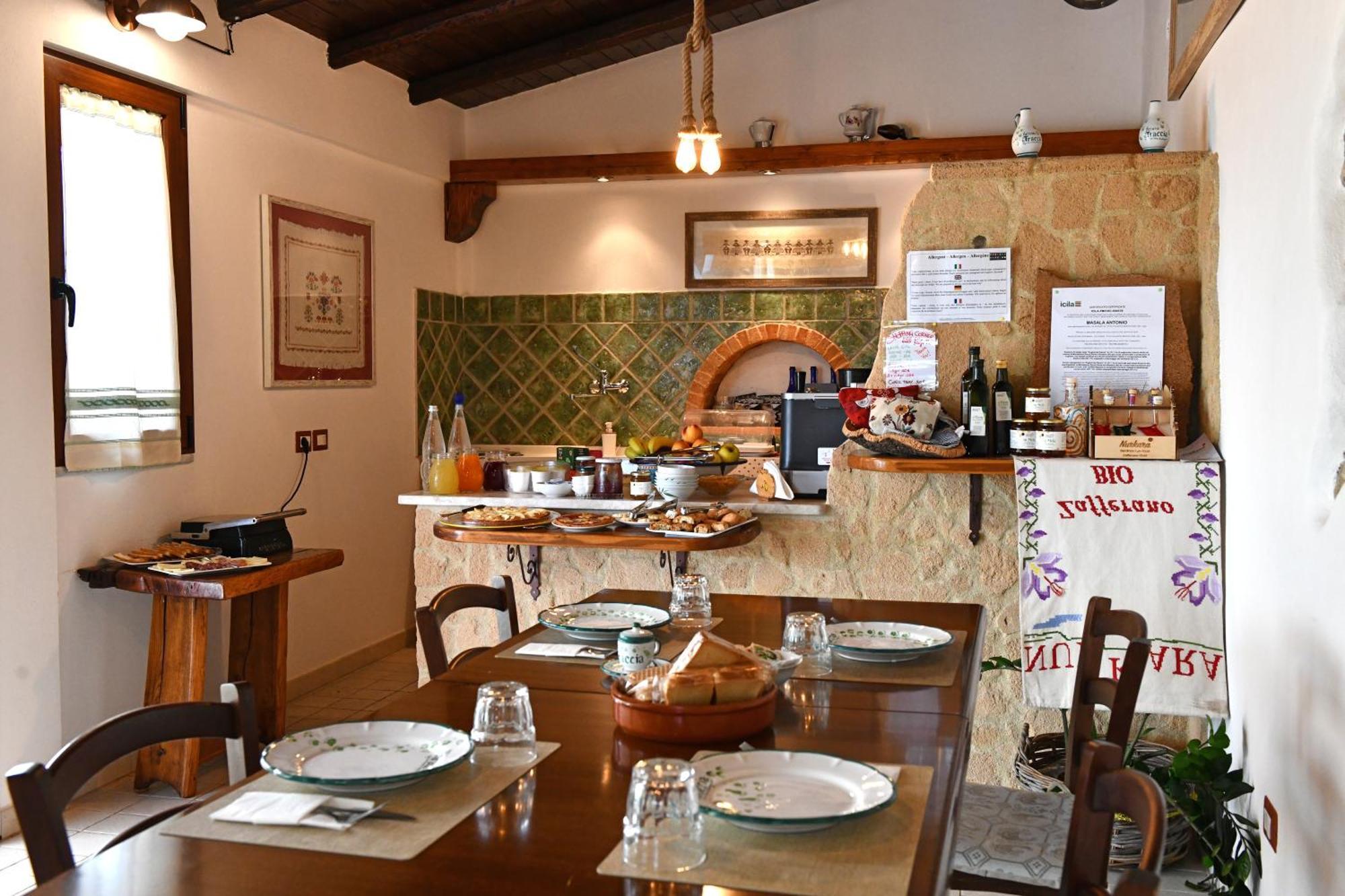 Fattoria La Traccia Villa Фертилия Екстериор снимка